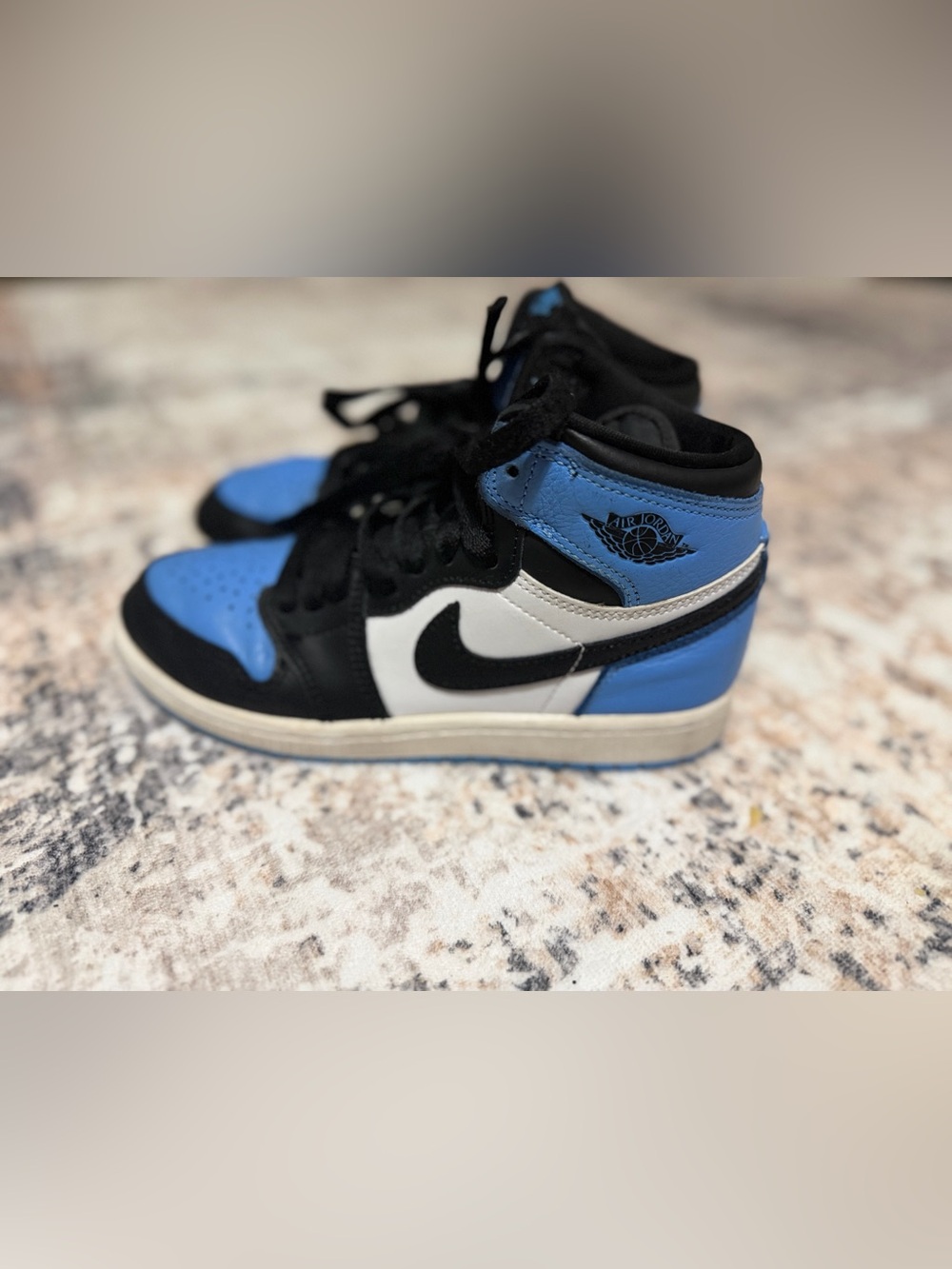 Boys Jordan Retro 1